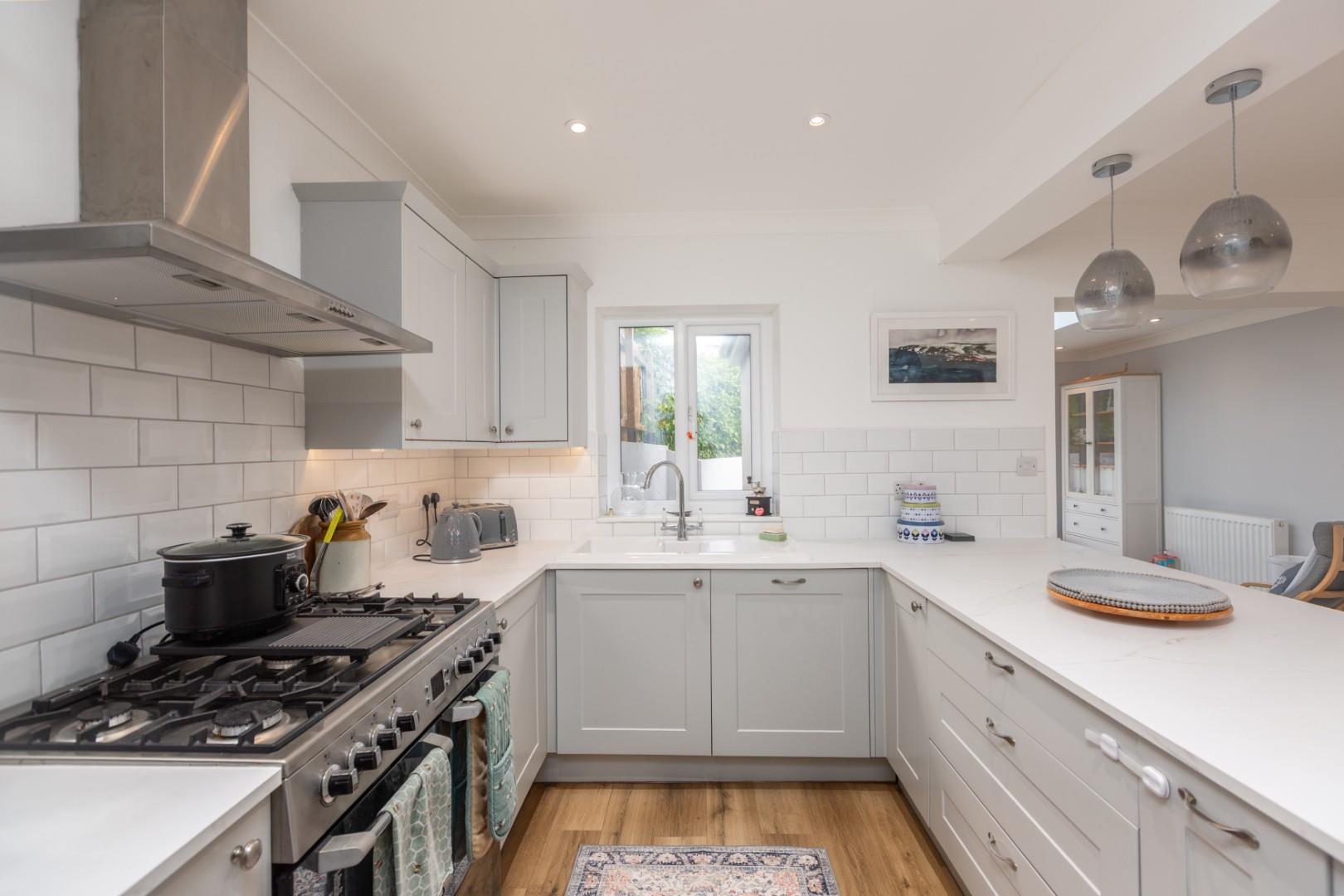 Croftfield Crescent, Newton, Swansea, SA3 4UL